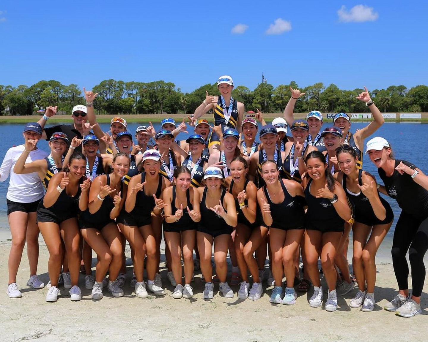 NAC Jr Rowing: Girls Kit